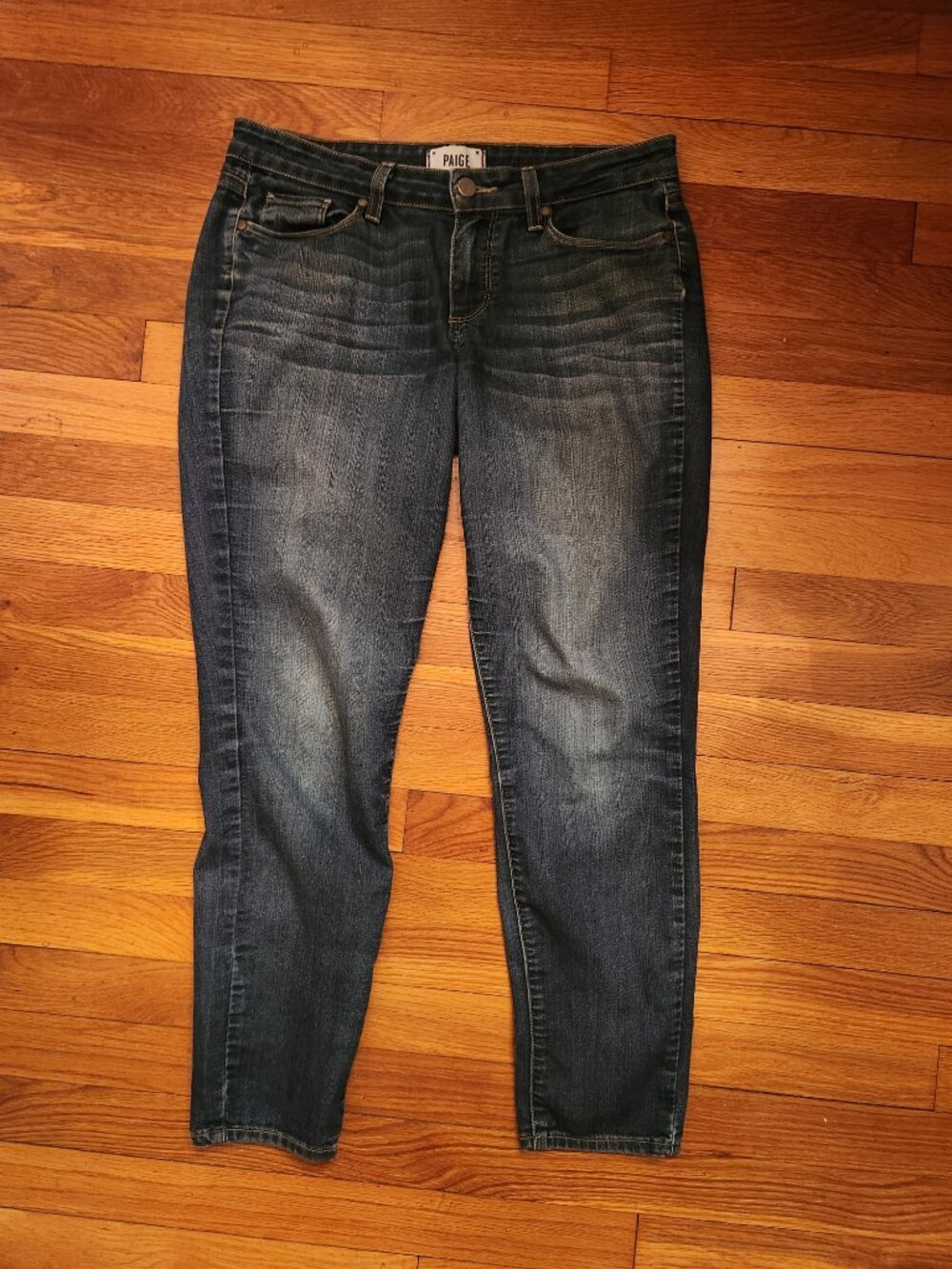 PAIGE Kylie Crop jean